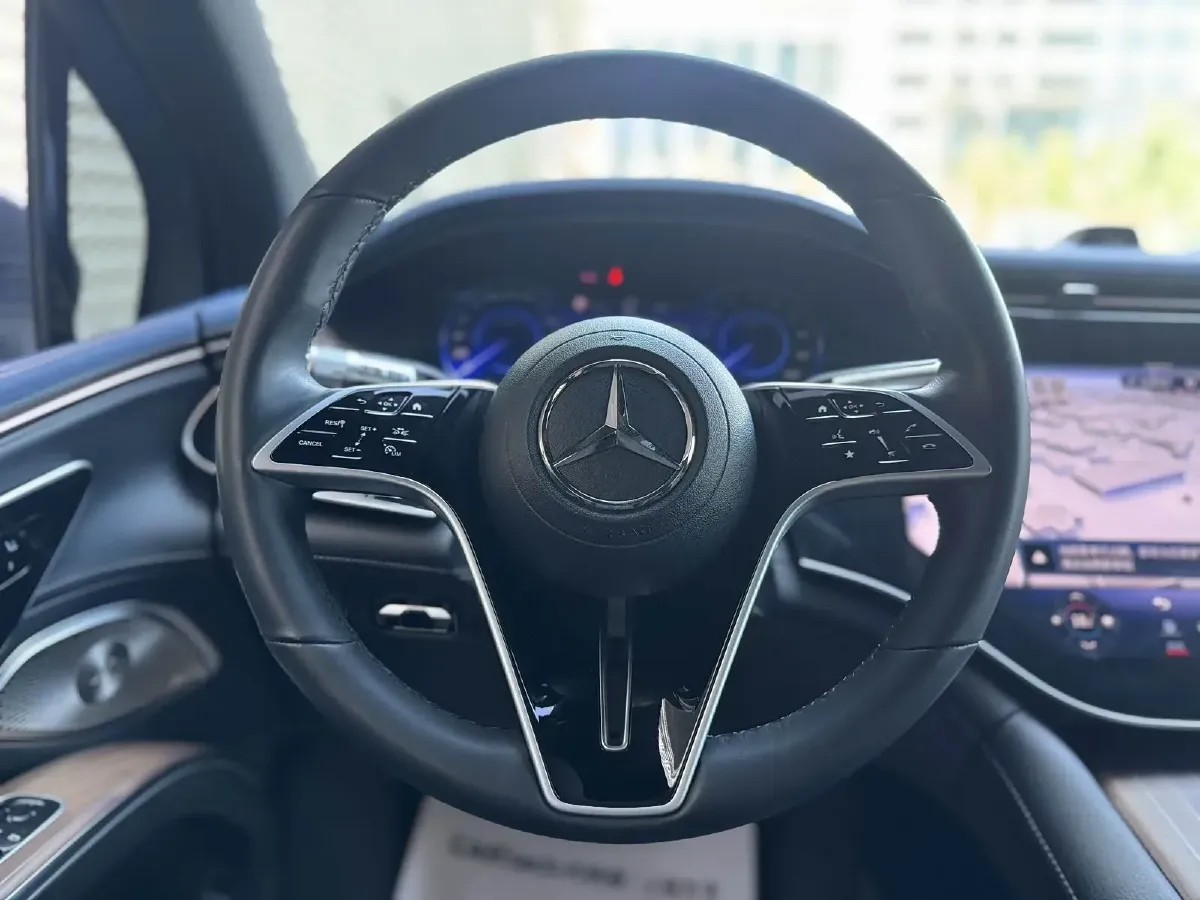 2023 Mercedes-Benz EQS SUV BEV 111.8KWH,autocango,china used car exporter,china ev exporter,chinese used car exporter,chinese used ev exporter