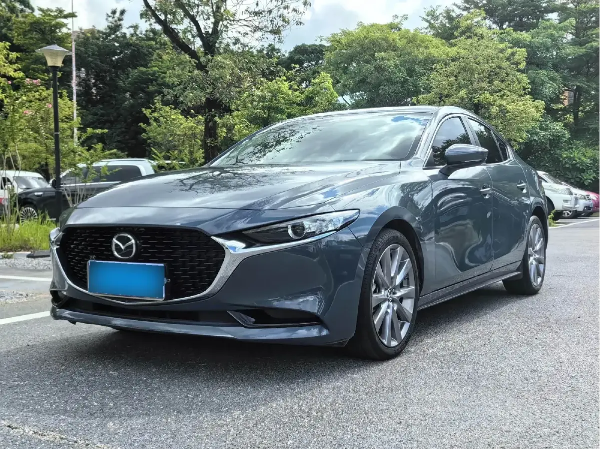 2021 Mazda 3 Axela 2.0L 158HP L4 6AT