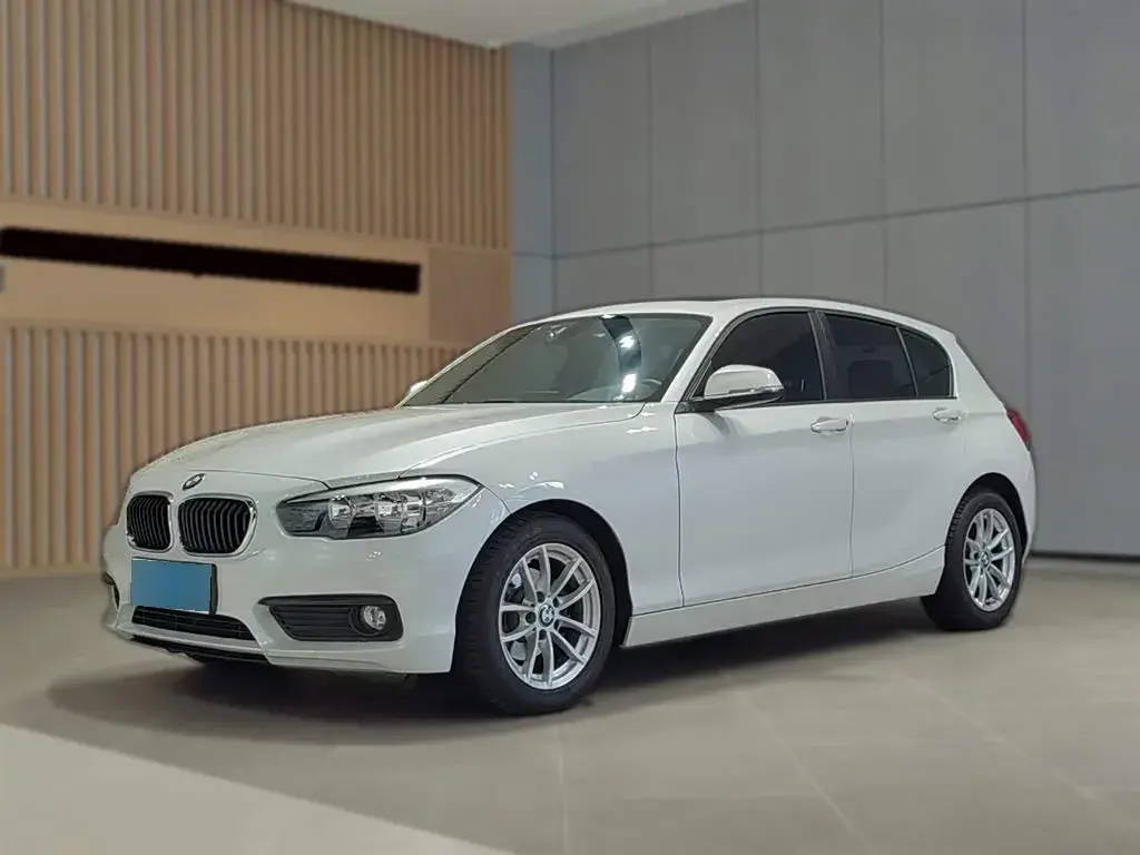 2016 BMW 1 Series 1.5T 136HP L3 8AT