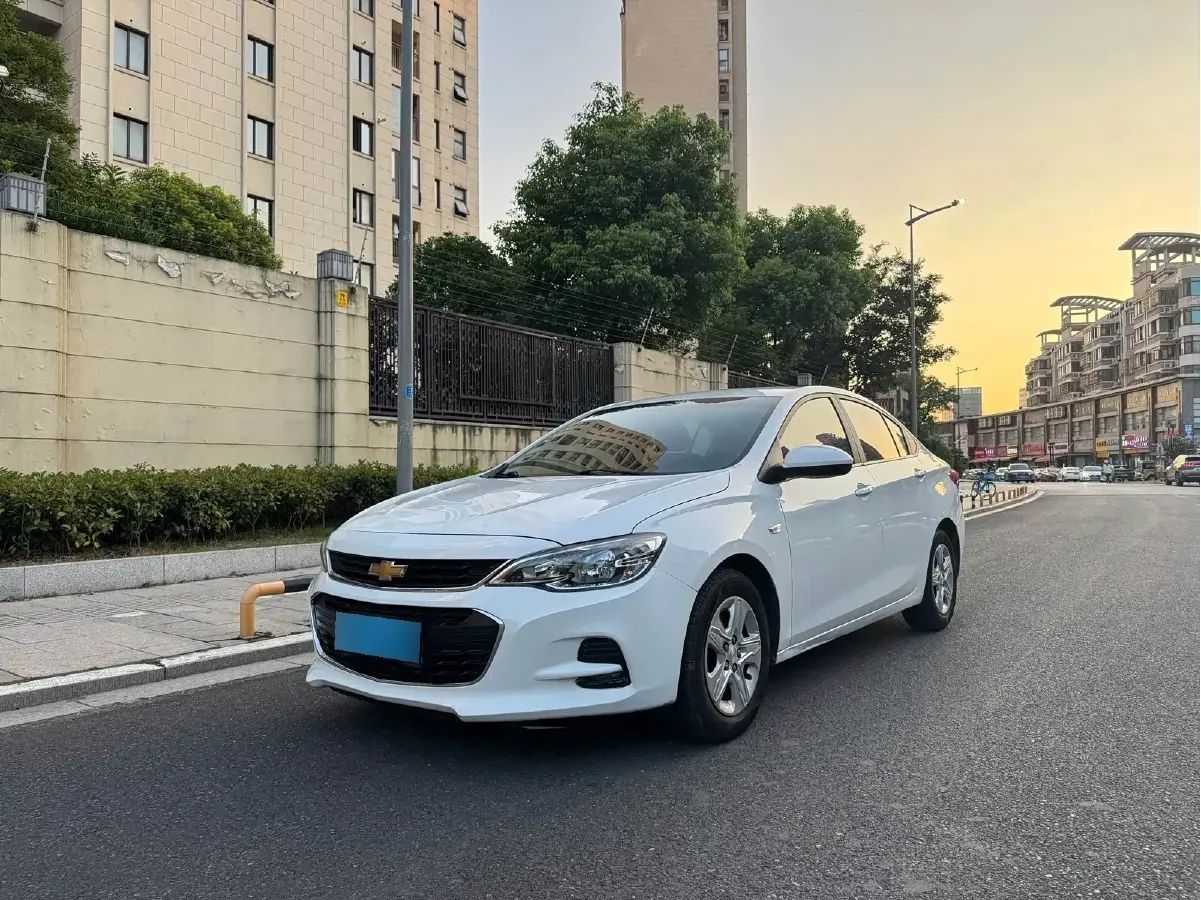 2016 Chevrolet Cavalier 1.5L 113HP L4 5MT