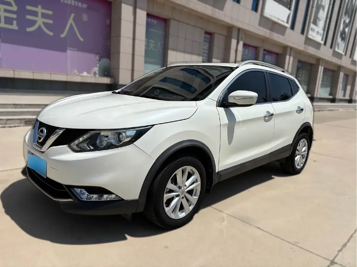 2016 Nissan Qashqai 2.0L 150HP L4 CVT