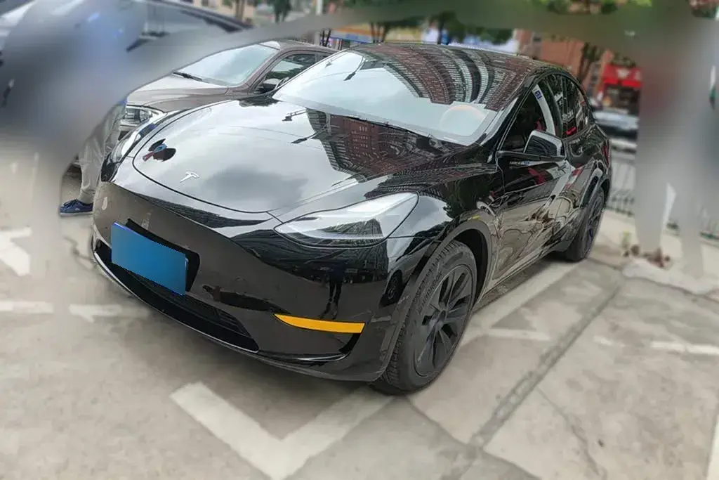 2022 Tesla Model Y BEV 60KWH