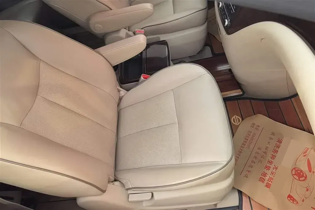 2015 Nissan Quest 3.5L 277HP V6 CVT,autocango,china used car exporter,china ev exporter,chinese used car exporter,chinese used ev exporter