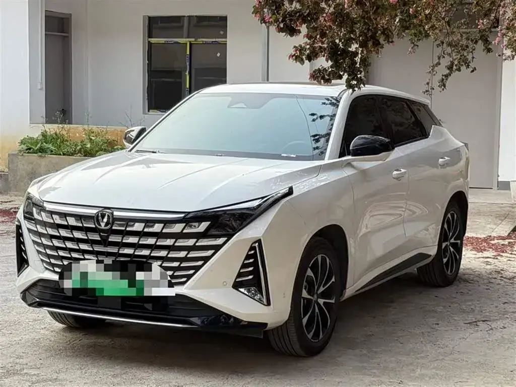 2024 ChangAn UNI-Z 1.5L 98HP L4 E-CVT PHEV 18.4KWH