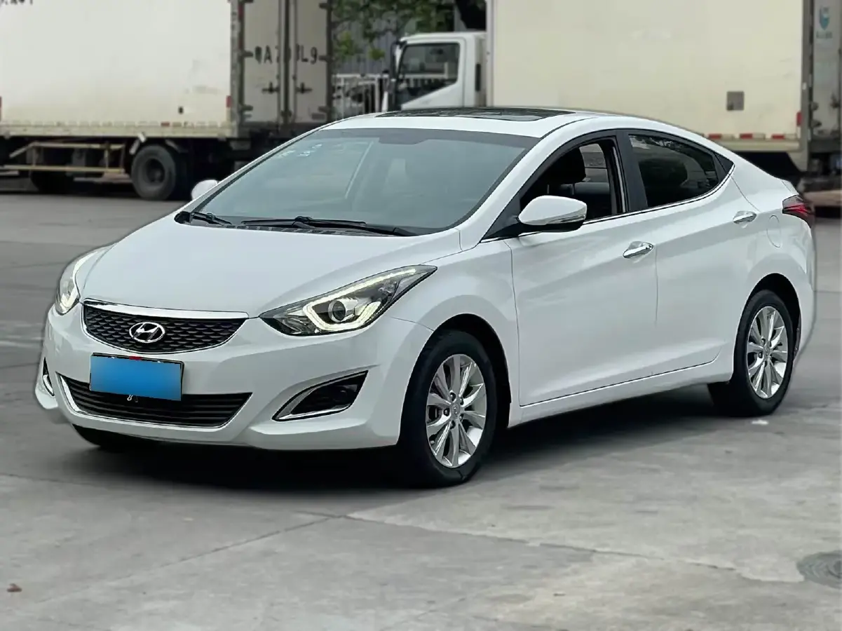 2016 Hyundai Elantra 1.6L 128HP L4 6AT