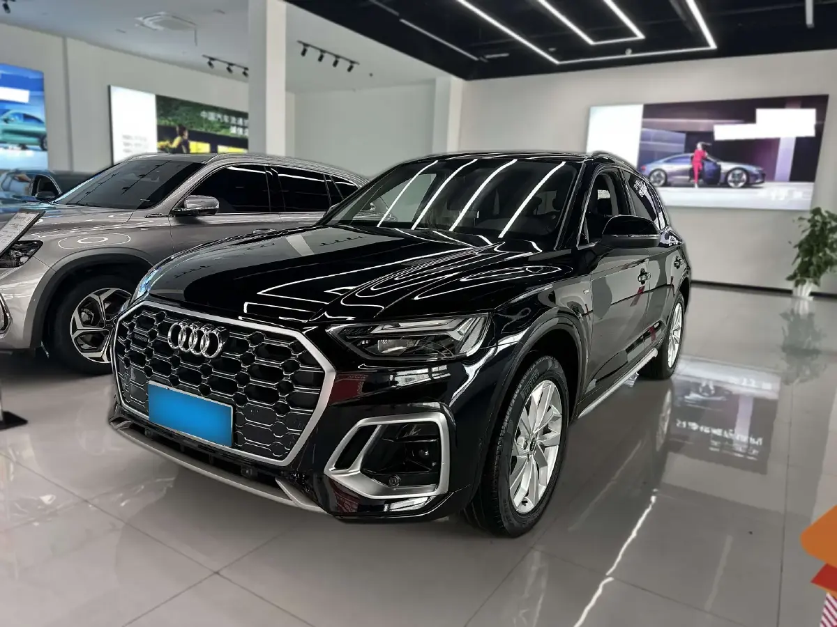 2022 Audi Q5L 2.0T 190HP L4 7DCT