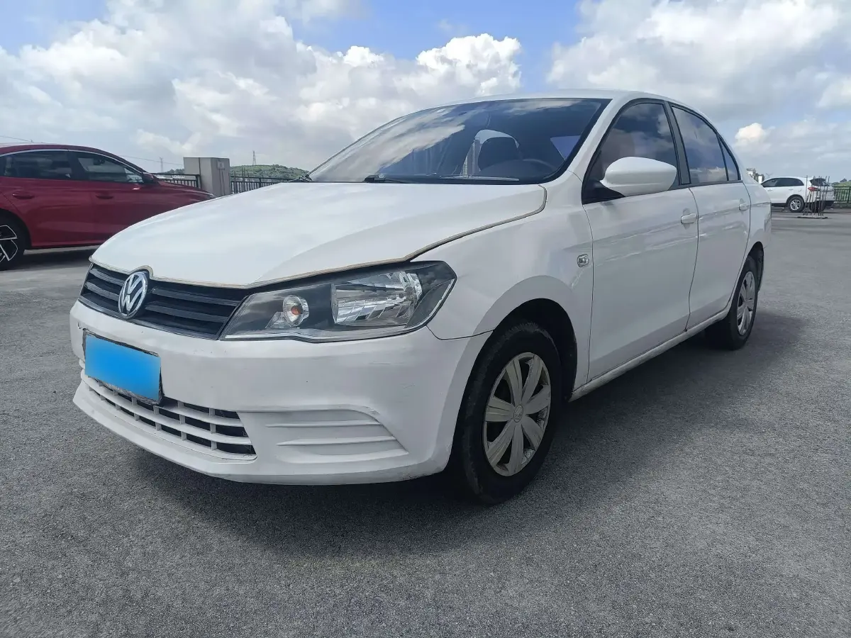 2015 Volkswagen Jetta 1.6L 110HP L4 5MT