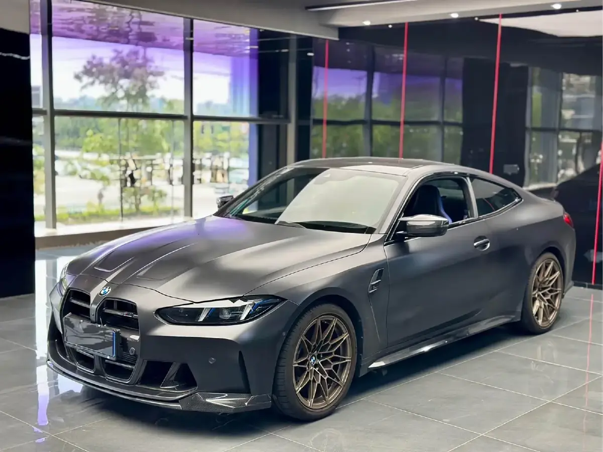 2024 BMW M4 3.0T 530HP L6 8AT