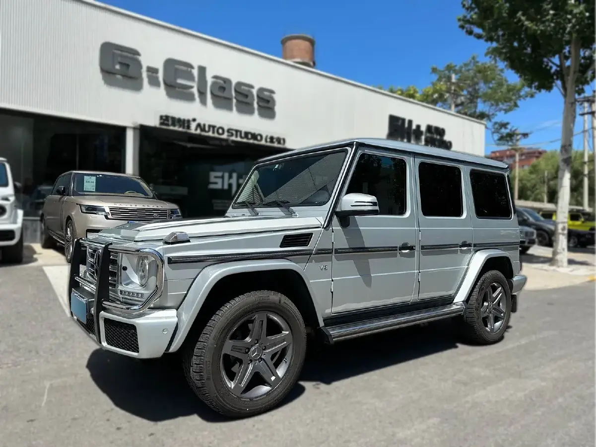 2017 Mercedes-Benz G Class 4.0T 421HP V8 7AT