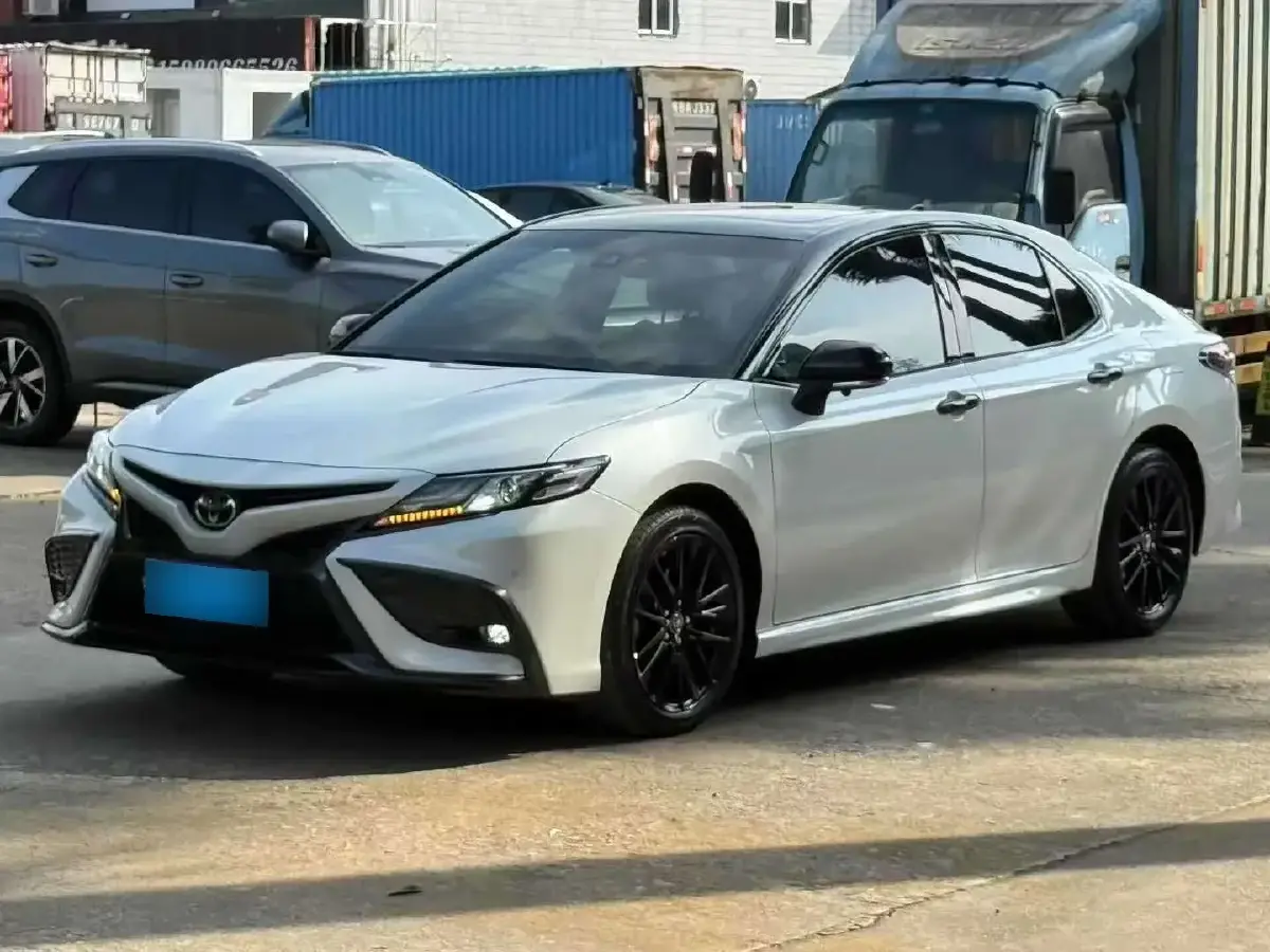 2023 Toyota Camry 2.5L 207HP L4 8AT