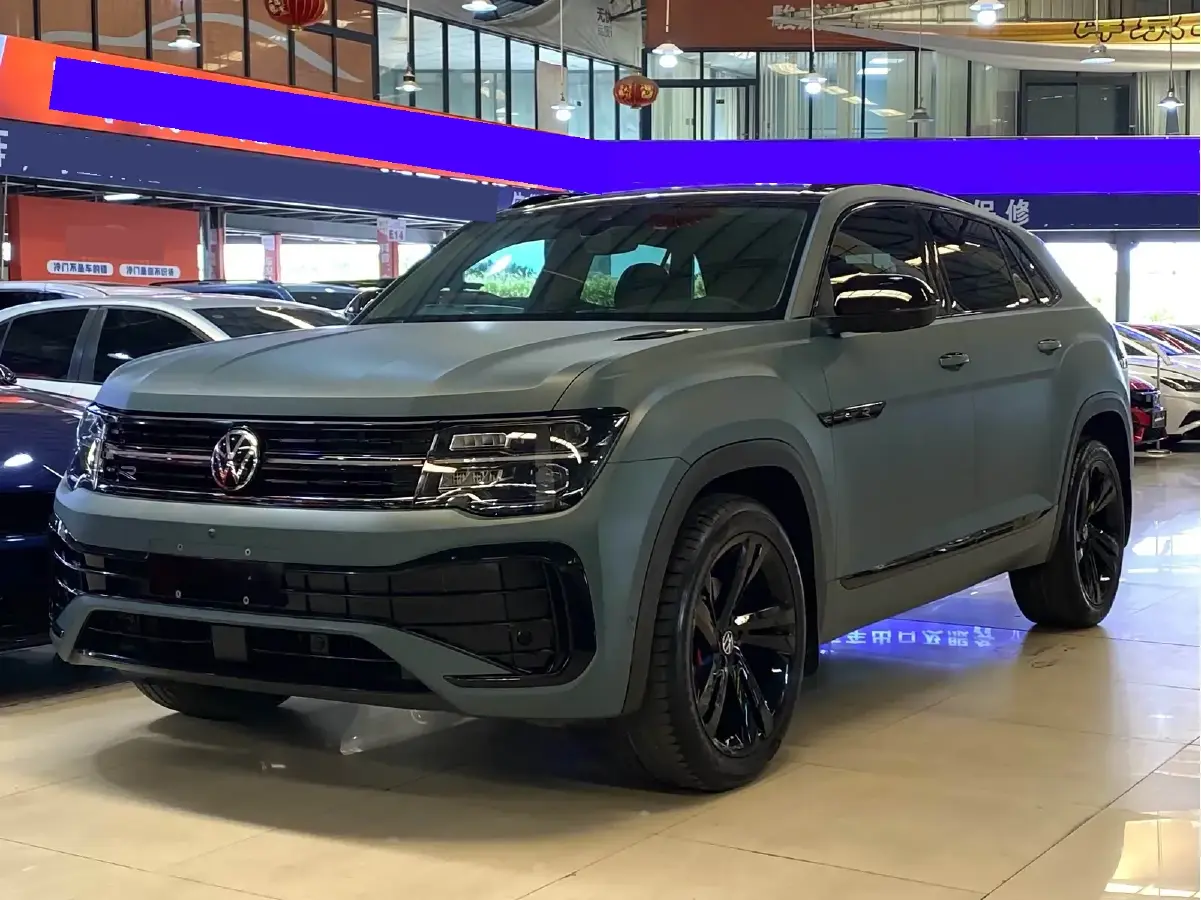 2023 Volkswagen Teramont 2.0T 220HP L4 7DCT