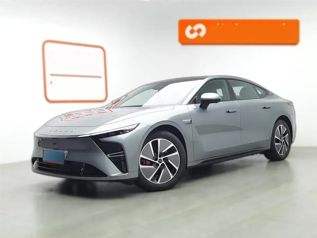 2025 Exceed Sterra ES REEV 156HP REEV 34.7KWH