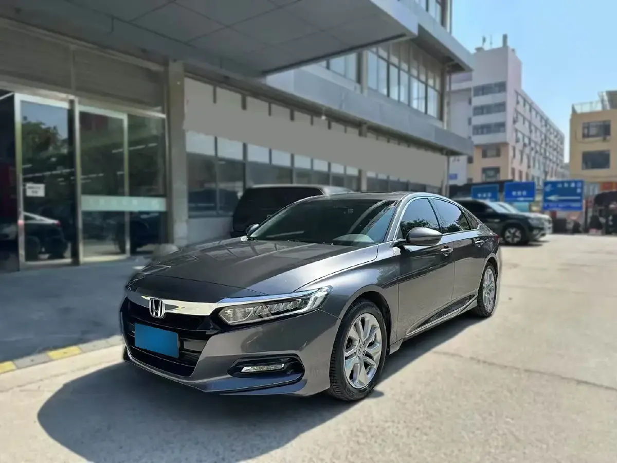 2018 Honda Accord 1.5T 194HP L4 CVT