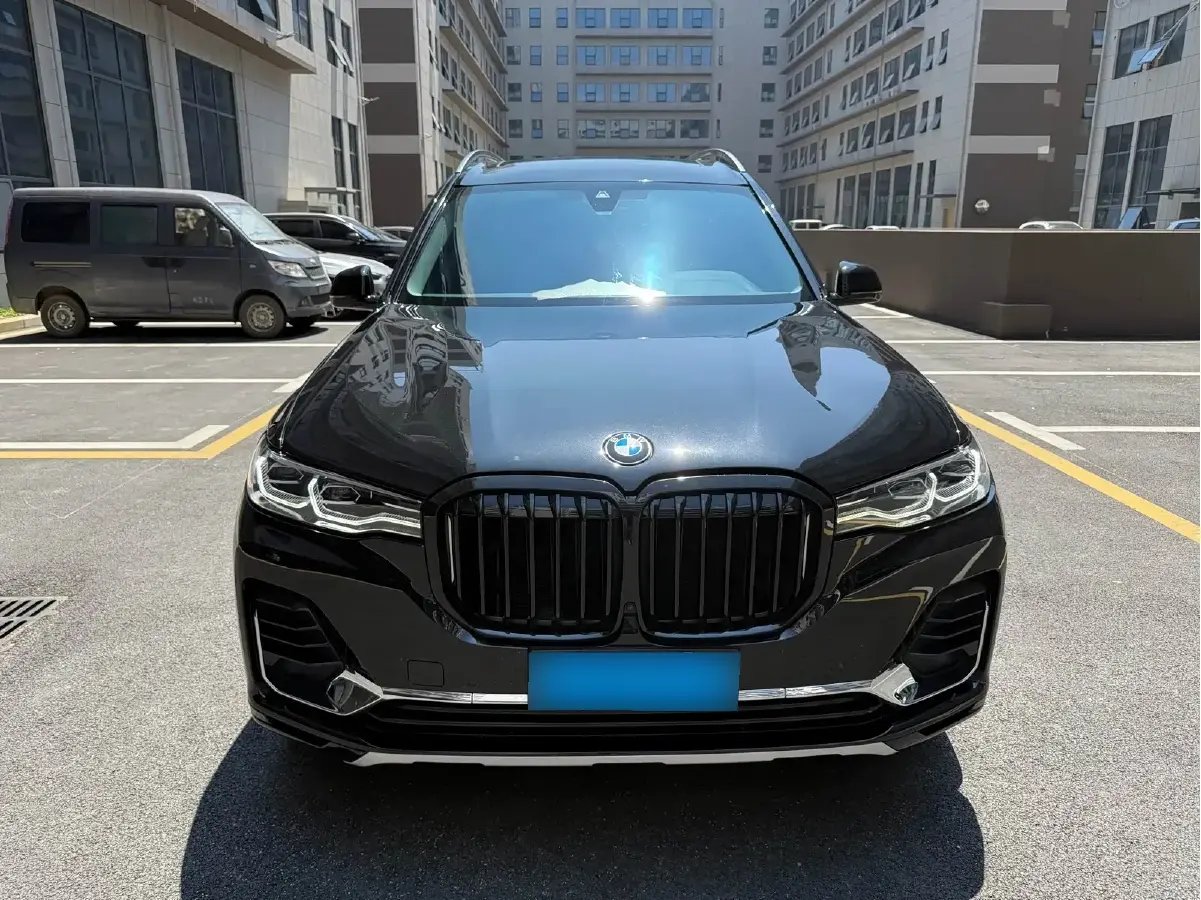 2020 BMW X7 3.0T 340HP L6 8AT
