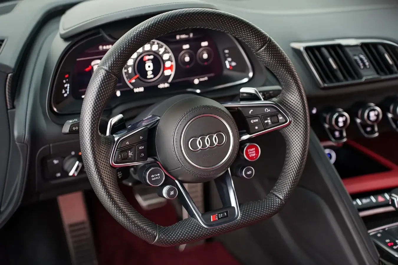 2021 Audi R8 5.2L 620HP V10 7DCT,autocango,china used car exporter,china ev exporter,chinese used car exporter,chinese used ev exporter