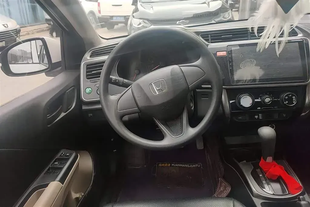 2016 Honda Greiz 1.5L 131HP L4 CVT,autocango,china used car exporter,china ev exporter,chinese used car exporter,chinese used ev exporter