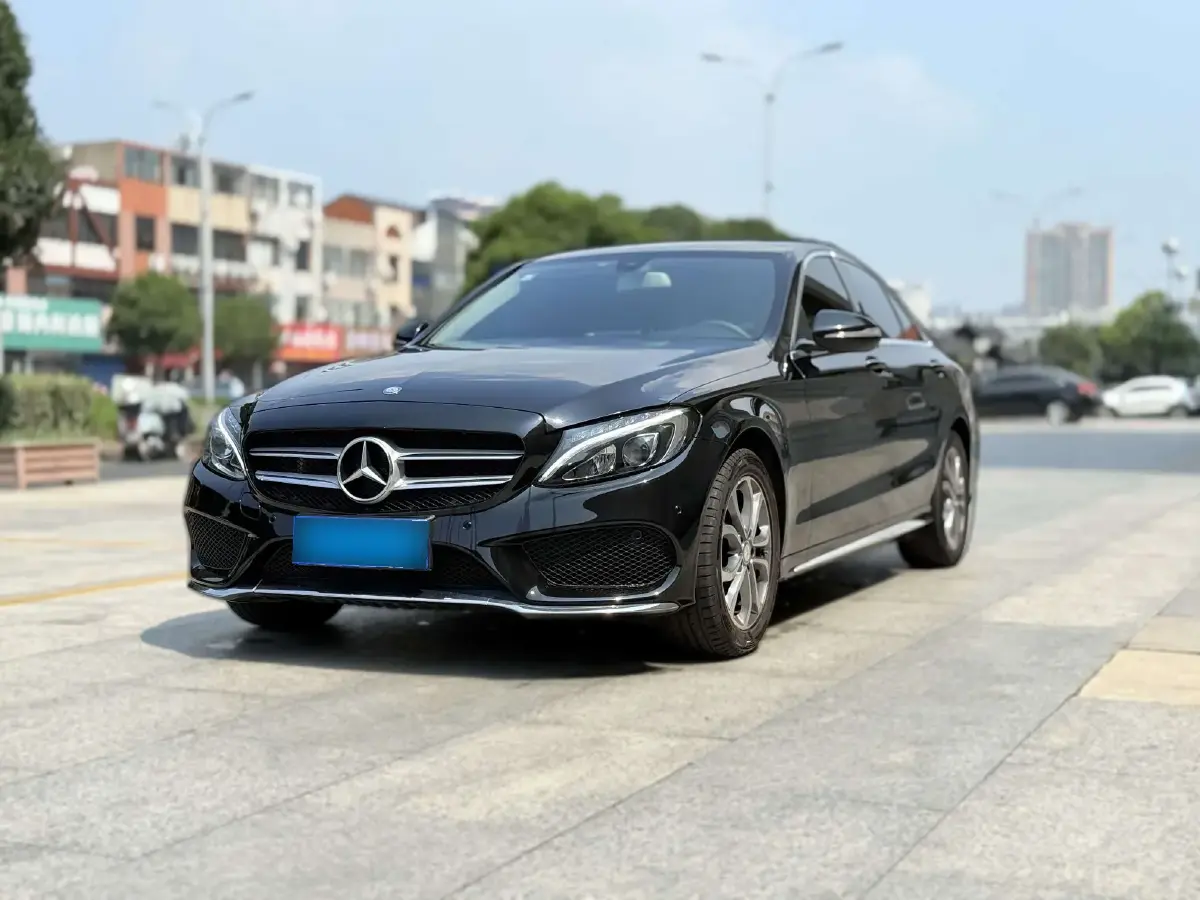 2016 Mercedes-Benz C Class 1.6T 156HP L4 7AT