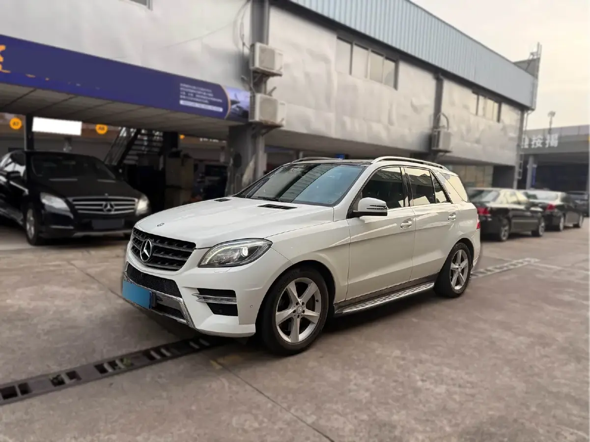 2012 Mercedes-Benz M Class 3.5L 306HP V6 7AT