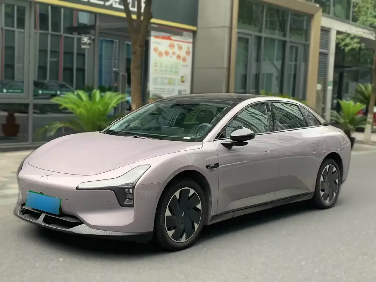 2025 Xpeng MONA M03 BEV