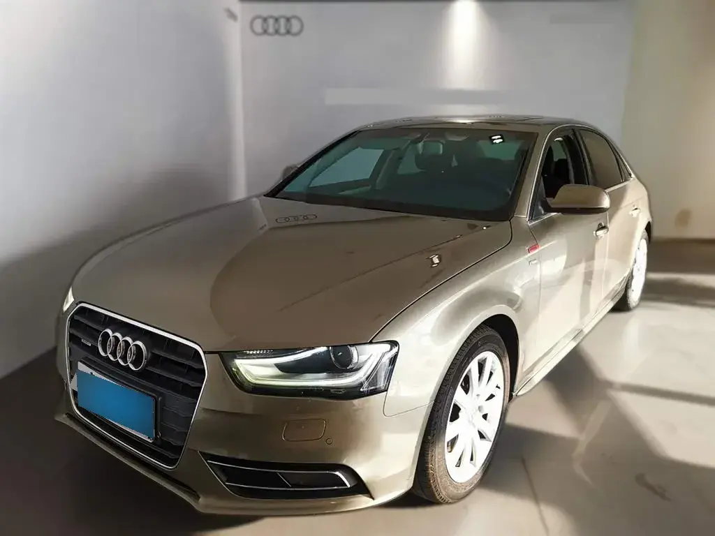 2013 Audi A4L 2.0T 211HP L4 7DCT