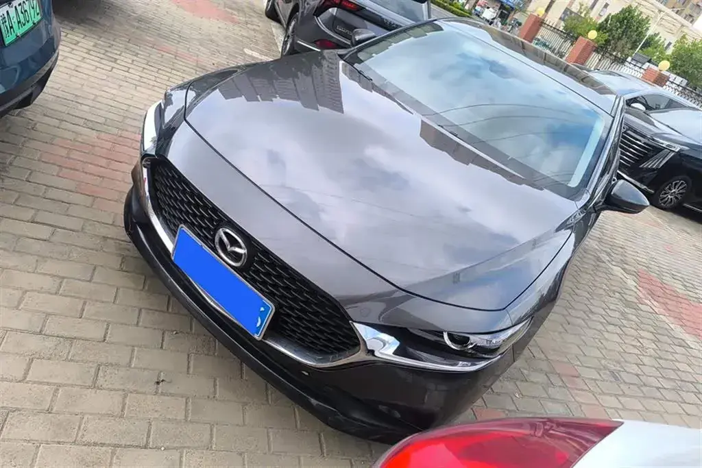 2020 Mazda 3 Axela 1.5L 117HP L4 6AT