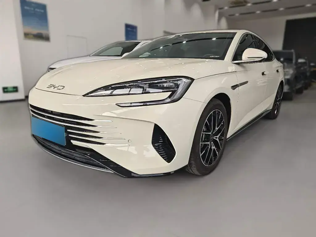 2025 BYD Seal07 DM-i 1.5L 101HP L4 E-CVT PHEV 17.6KWH