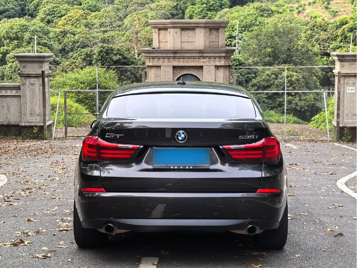 2014 BMW 5 Series GT 3.0T 306HP L6 8AT,autocango,china used car exporter,china ev exporter,chinese used car exporter,chinese used ev exporter