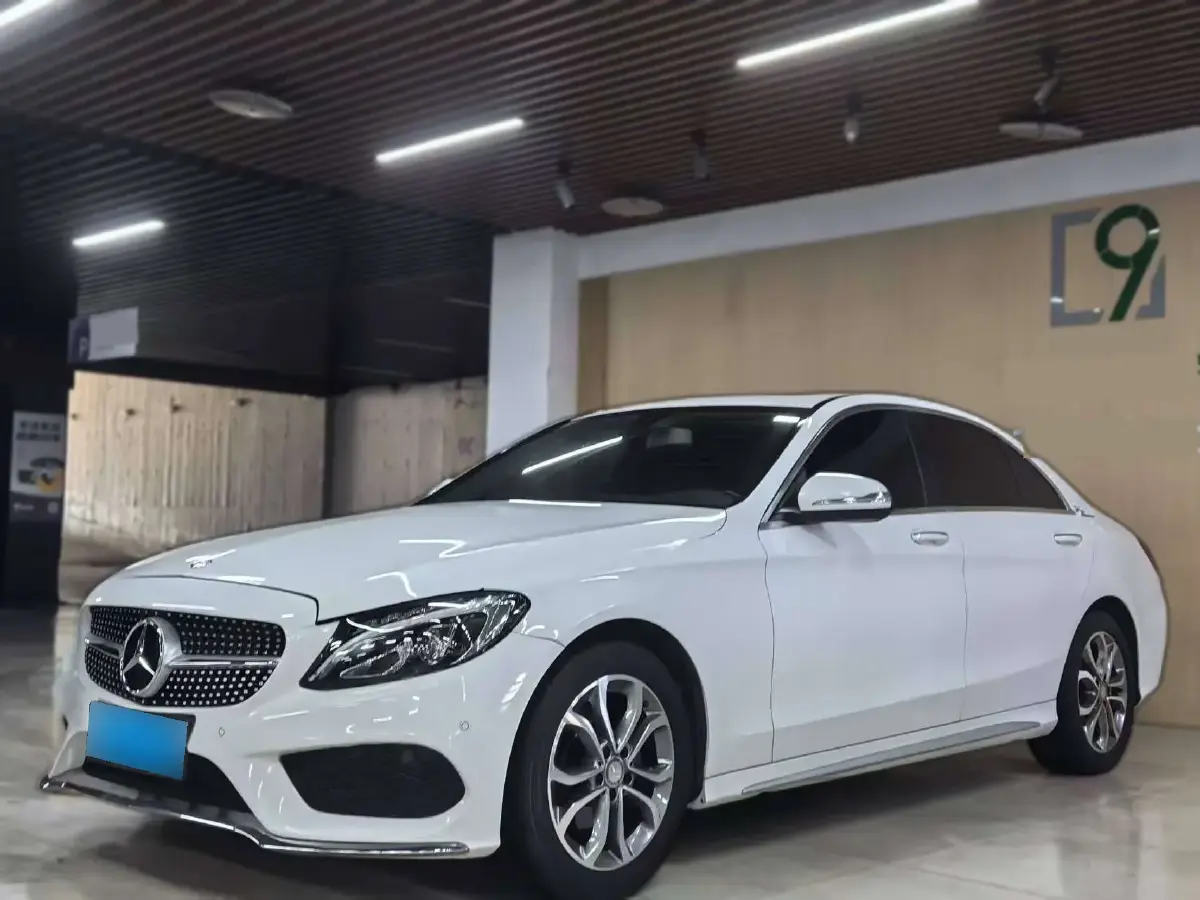 2015 Mercedes-Benz C Class 1.6T 156HP L4 7AT