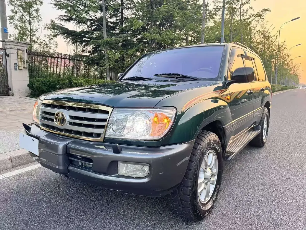 2005 Toyota Land Cruiser 4.7L 238HP V8 5AT