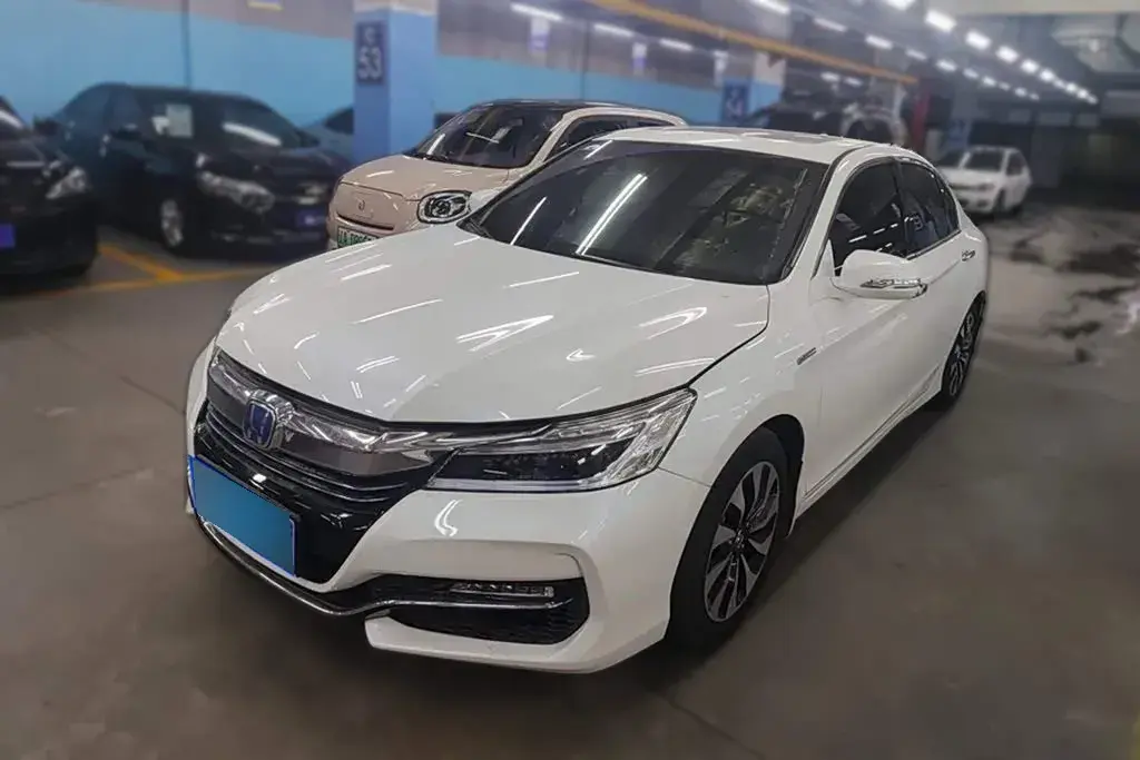 2016 Honda Accord 2.0L 146HP L4 E-CVT Hybrid