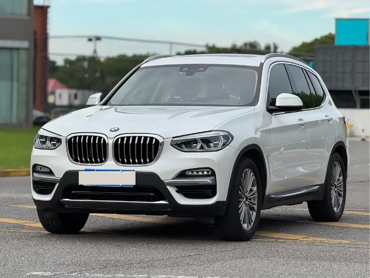 2018 BMW X3 2.0T 224HP L4 8AT