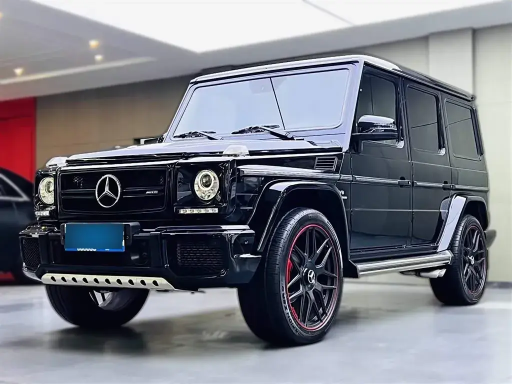2017 Mercedes-Benz G Class 4.0T 421HP V8 7AT