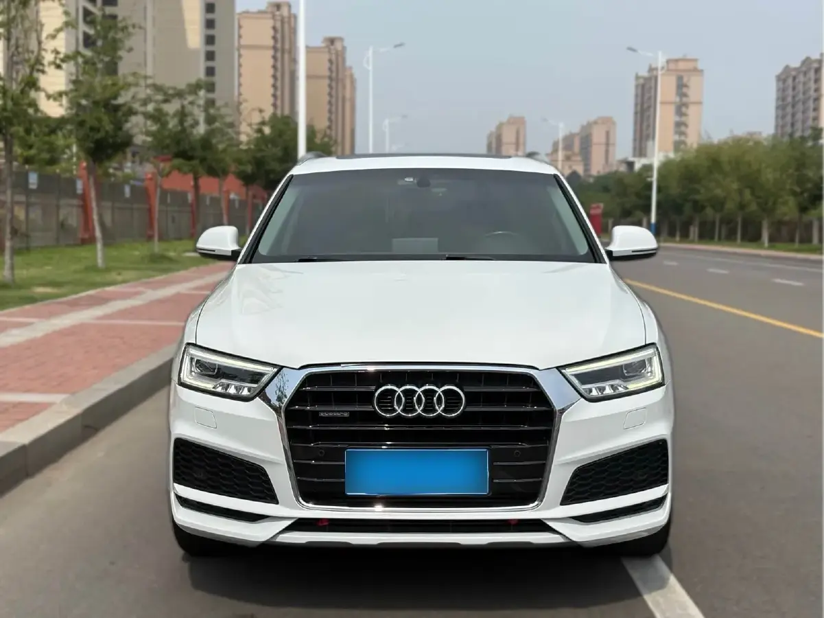 2018 Audi Q3 2.0T 220HP L4 7DCT