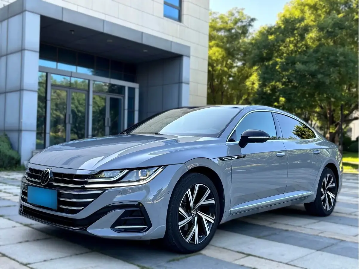 2021 Volkswagen CC 2.0T 220HP L4 7DCT