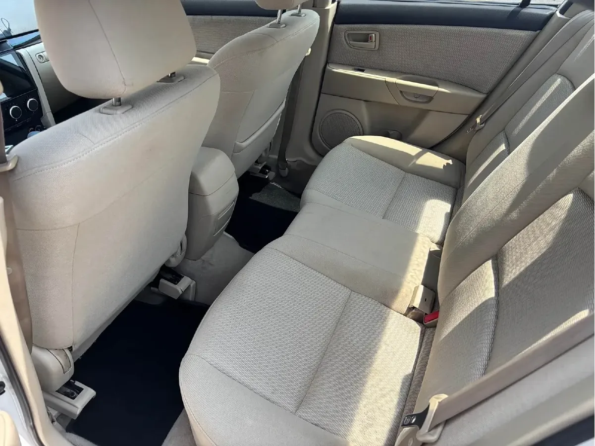 2010 Mazda 3 1.6L 107HP L4 4AT,autocango,china used car exporter,china ev exporter,chinese used car exporter,chinese used ev exporter