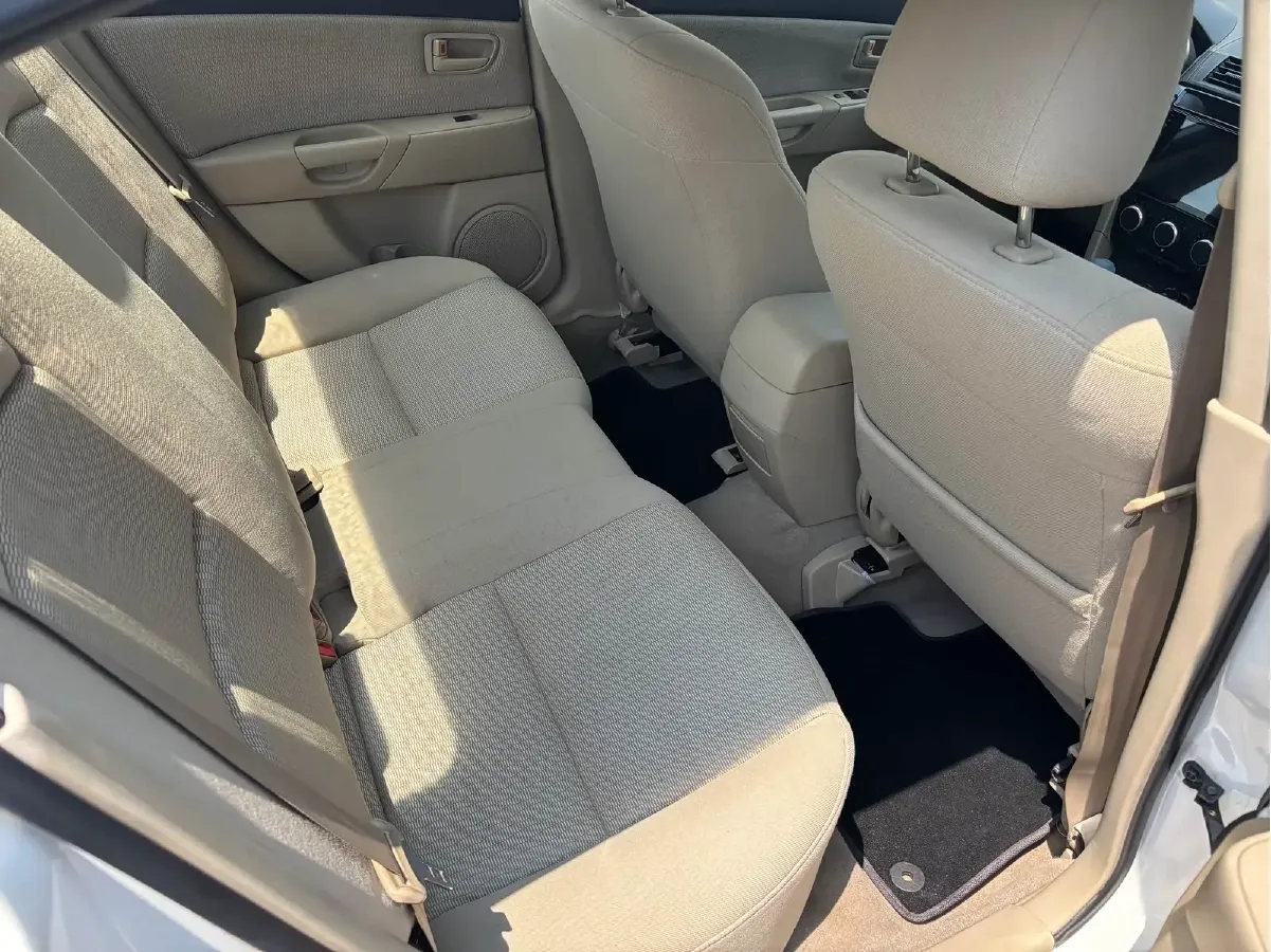 2010 Mazda 3 1.6L 107HP L4 4AT,autocango,china used car exporter,china ev exporter,chinese used car exporter,chinese used ev exporter