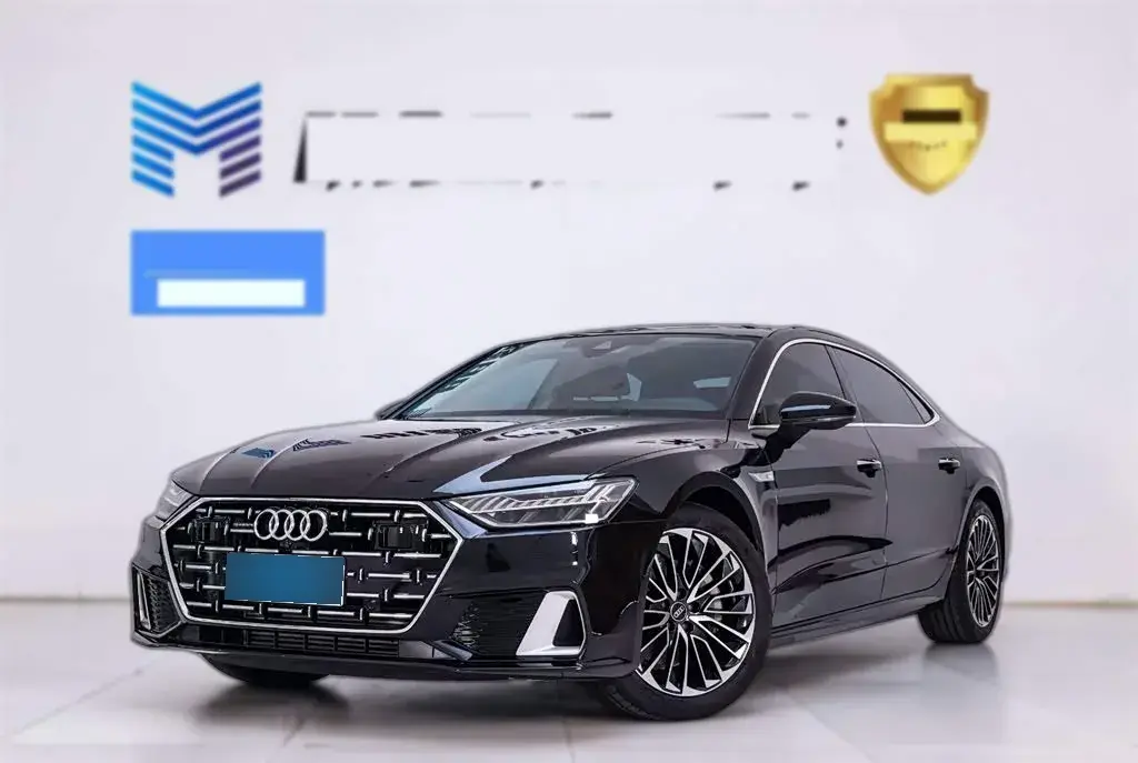 2024 Audi A7L 2.0T 245HP L4 7DCT