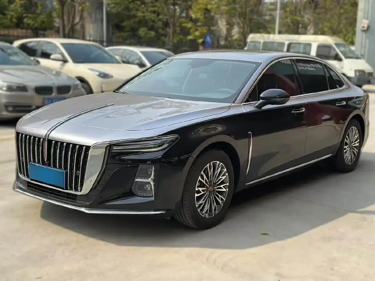 2023 HongQi H5 2.0T 224HP L4 8AT