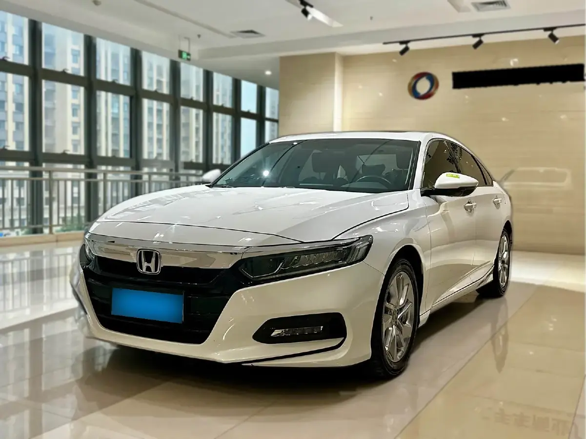 2018 Honda Accord 1.5T 194HP L4 CVT