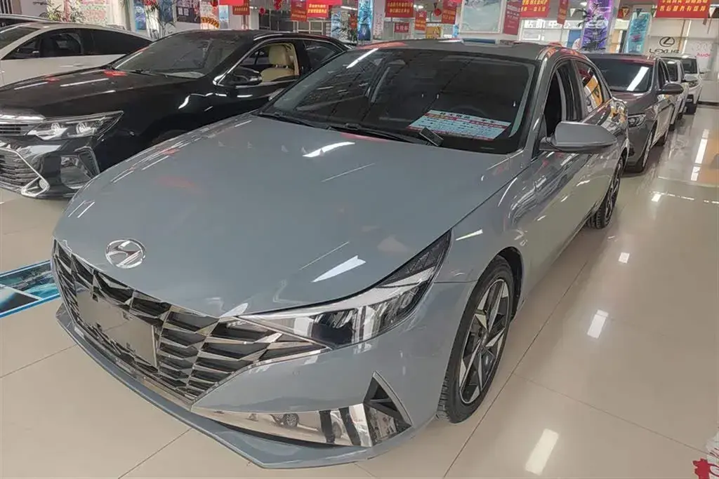 2022 Hyundai Elantra 1.5L 115HP L4 CVT