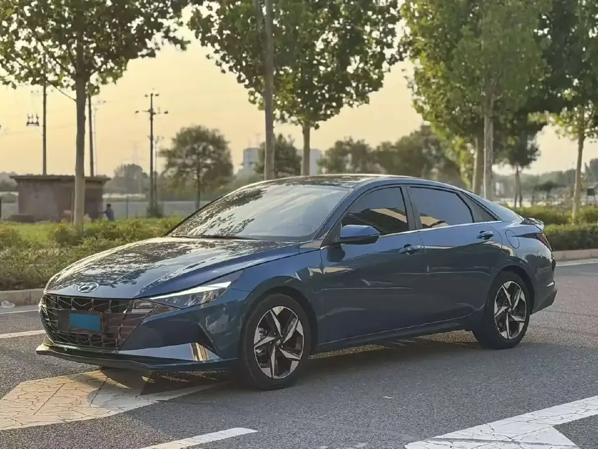 2022 Hyundai Elantra 1.4T 140HP L4 7DCT