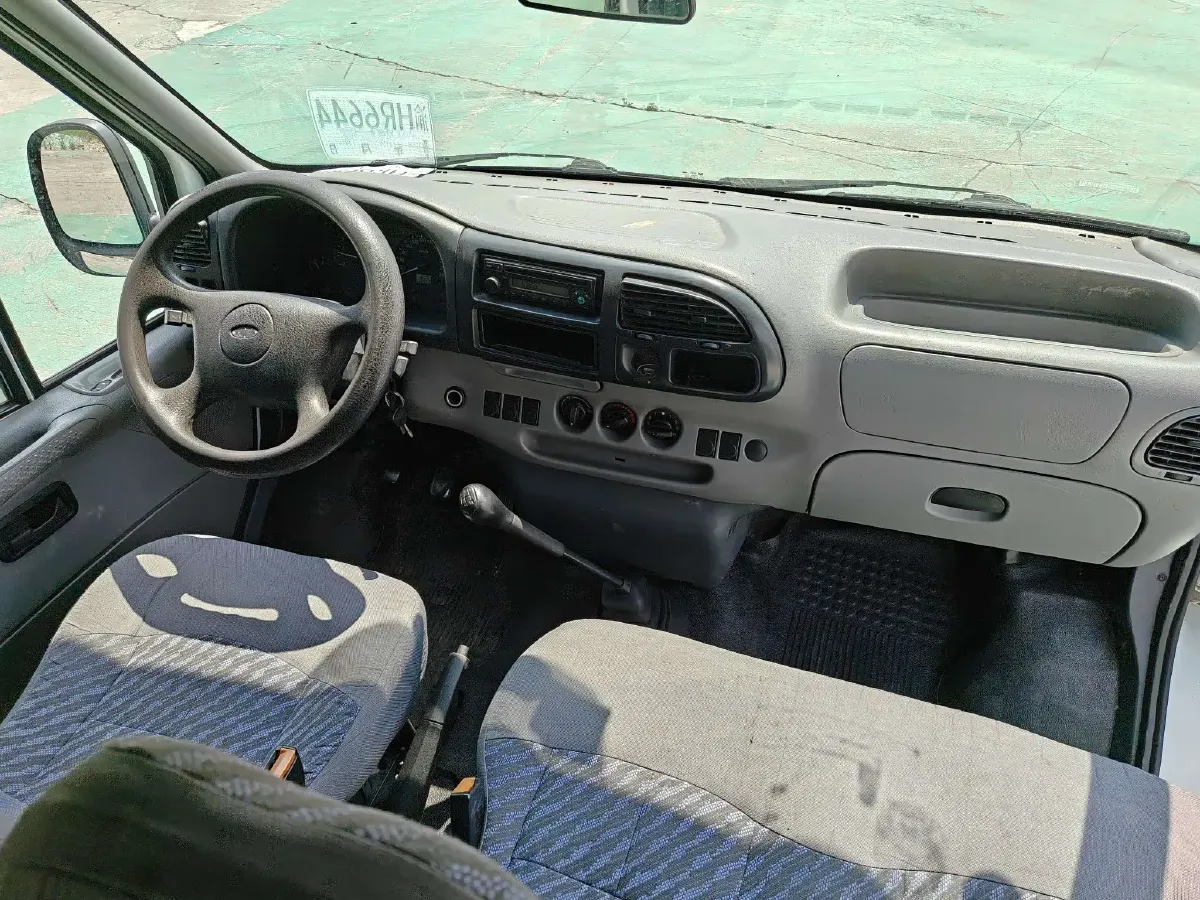 2013 Ford Classic Transit 2.8T 102HP L4 5MT,autocango,china used car exporter,china ev exporter,chinese used car exporter,chinese used ev exporter