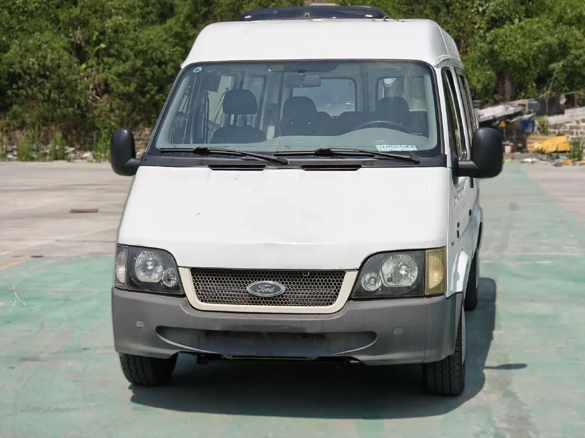 2013 Ford Classic Transit 2.8T 102HP L4 5MT,autocango,china used car exporter,china ev exporter,chinese used car exporter,chinese used ev exporter