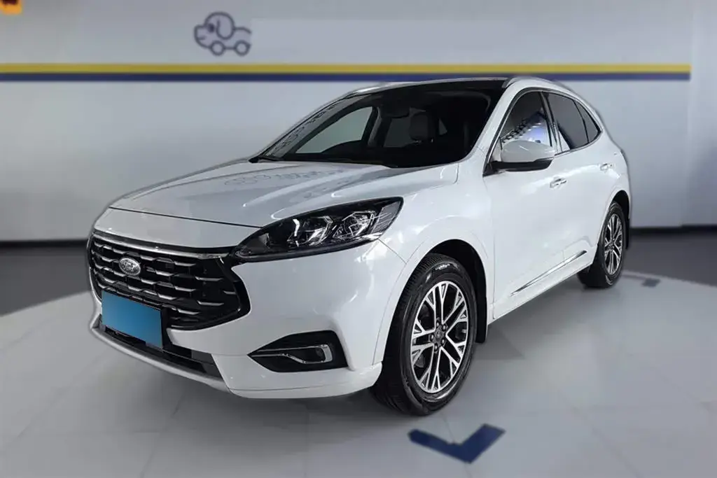 2020 Ford Escape 2.0T 248HP L4 8AT