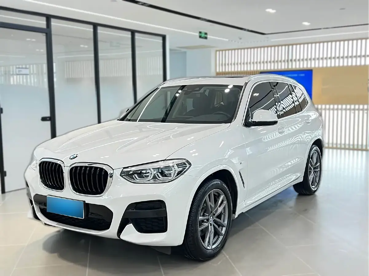 2021 BMW X3 2.0T 184HP L4 8AT