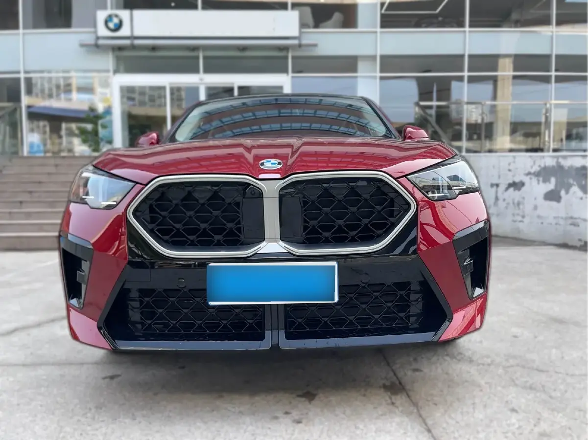 2024 BMW X2 2.0T 204HP L4 7DCT