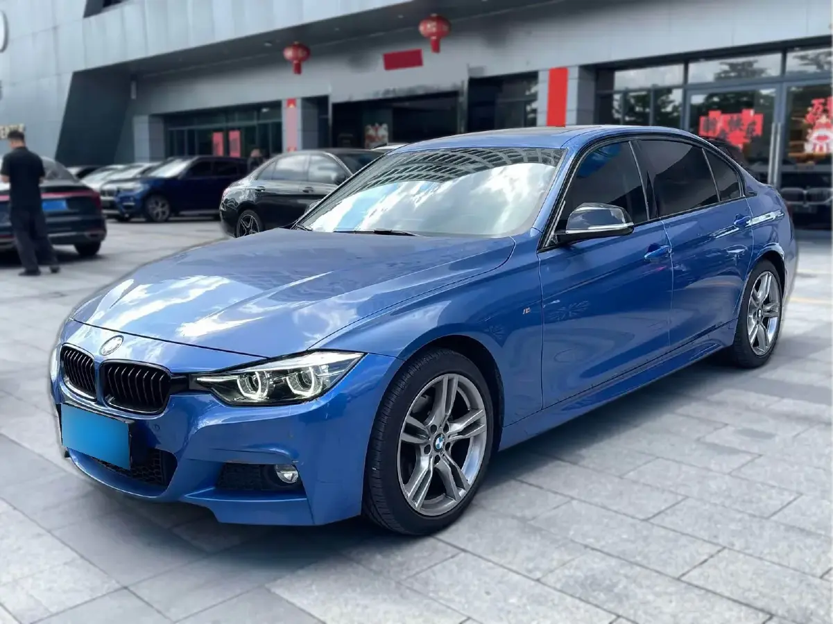 2018 BMW 3 Series 2.0T 184HP L4 8AT