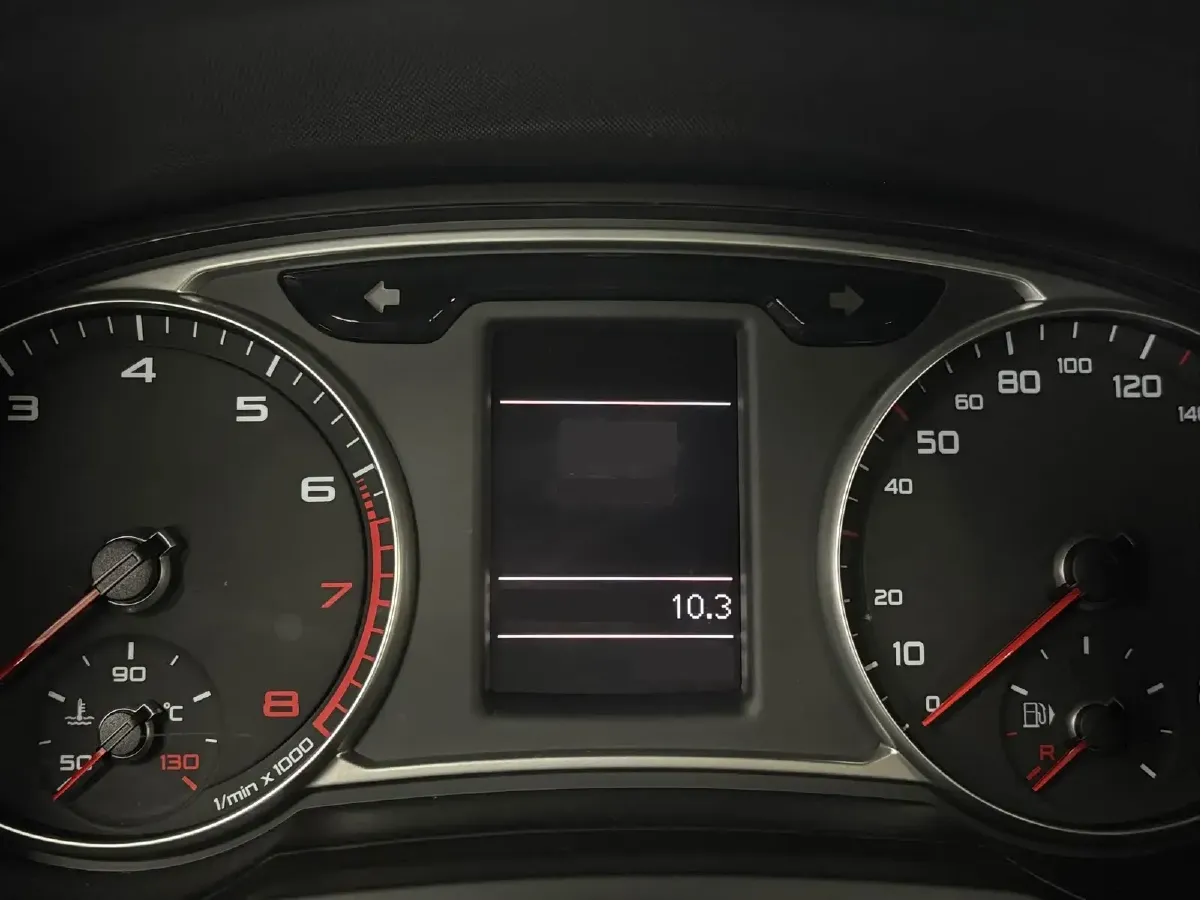 2014 Audi A1 1.4T 122HP L4 7DCT,autocango,china used car exporter,china ev exporter,chinese used car exporter,chinese used ev exporter