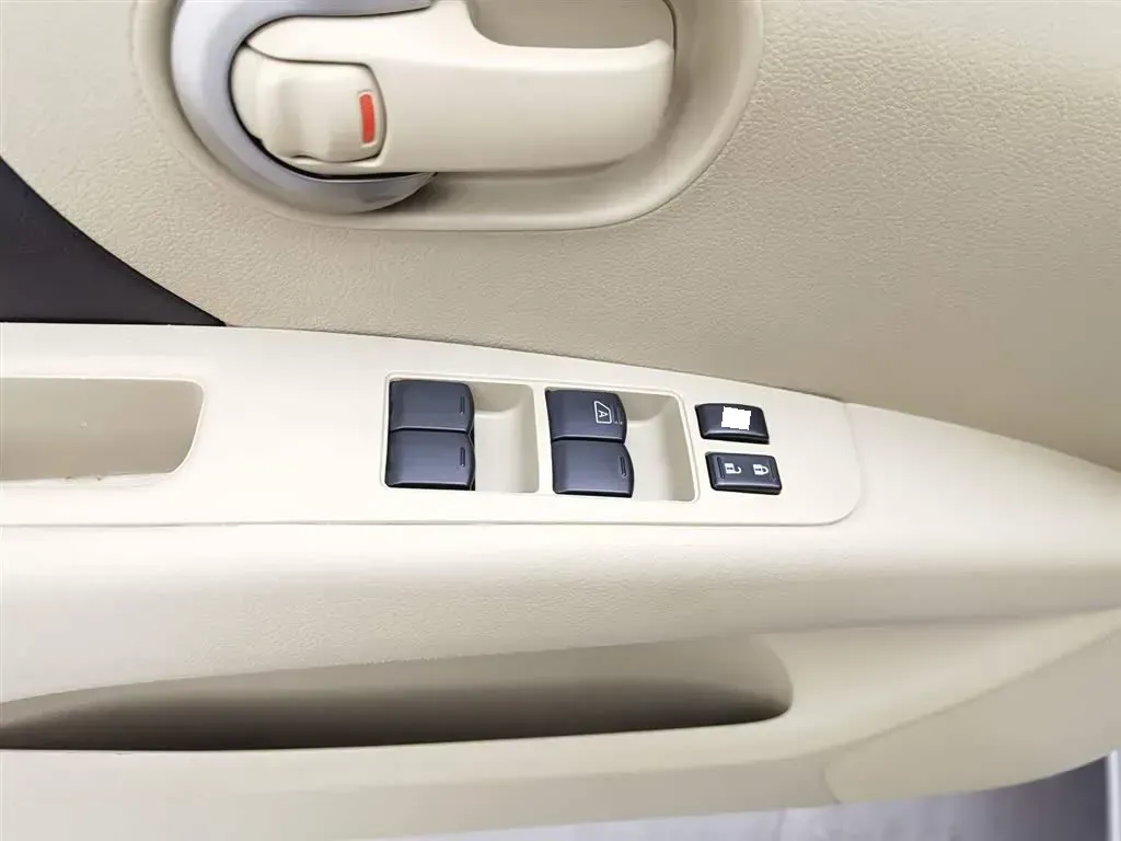 2013 Nissan Livina 1.6L 124HP L4 CVT,autocango,china used car exporter,china ev exporter,chinese used car exporter,chinese used ev exporter