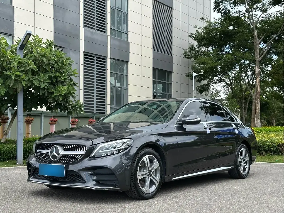 2020 Mercedes-Benz C Class 1.5T 184HP L4 9AT